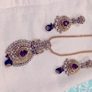 Indian jewelry/necklace set